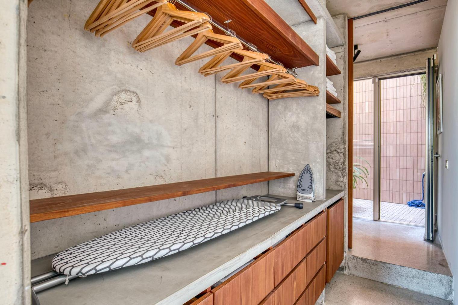 Blueground Poble Sec Terrace Great Views Bcn-108 Appartement *